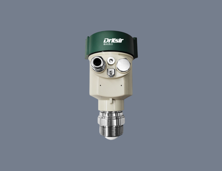 MDR-800XC 小透镜款80G调频雷达液位计